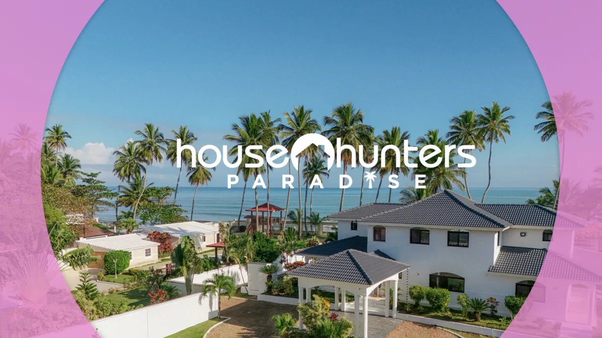 House Hunters: Paradise poster — TV series on Disney+