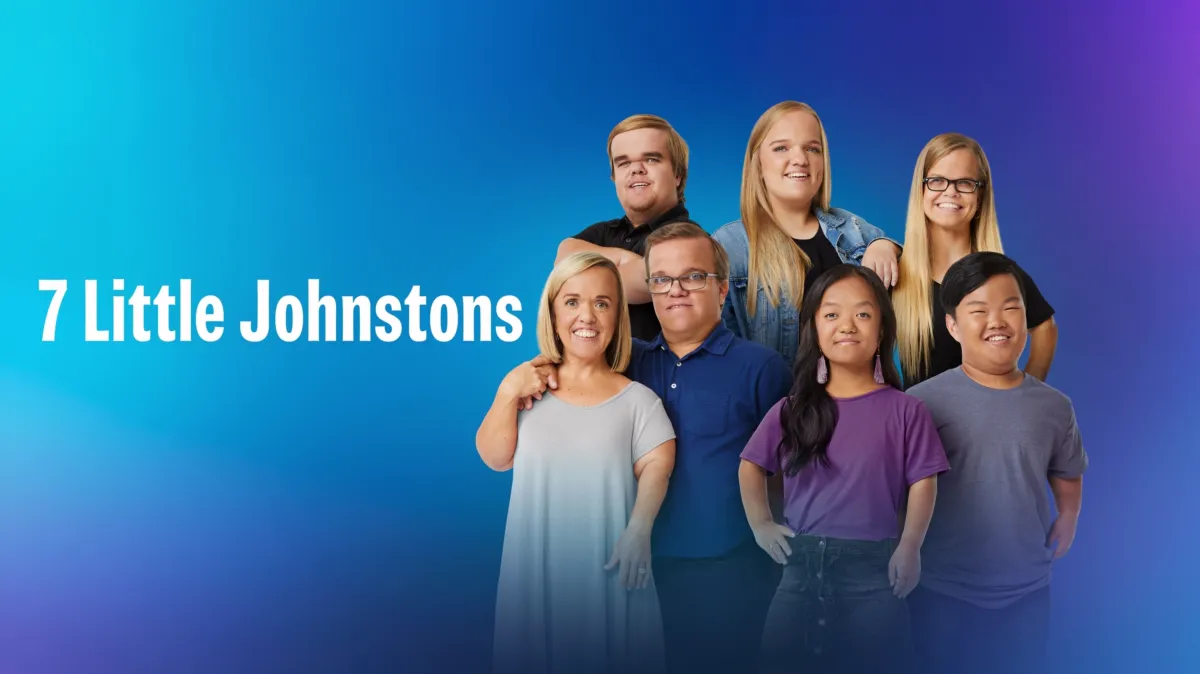 7 Little Johnstons poster — TV series on Disney+